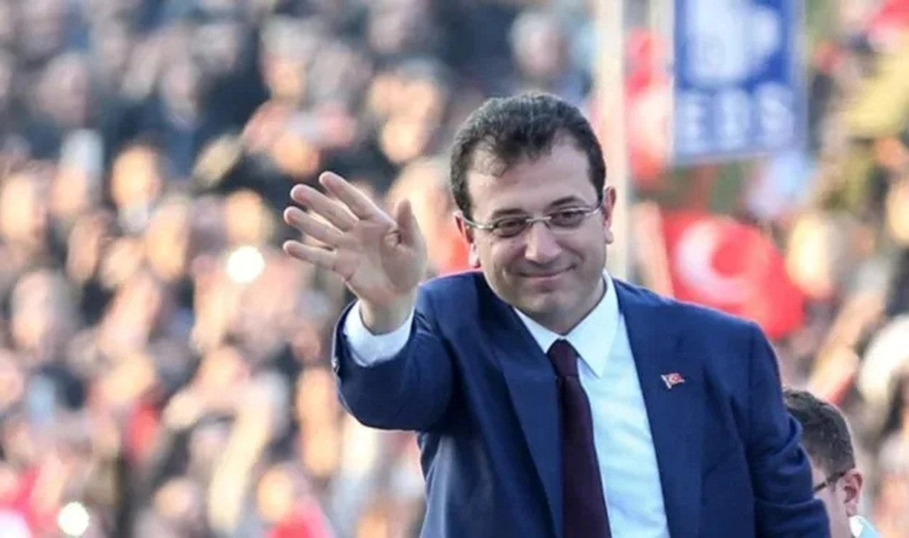 İmamoğlu'ndan adaylık sorusuna yanıt: Allah bilir cevabını bile vermiyorum