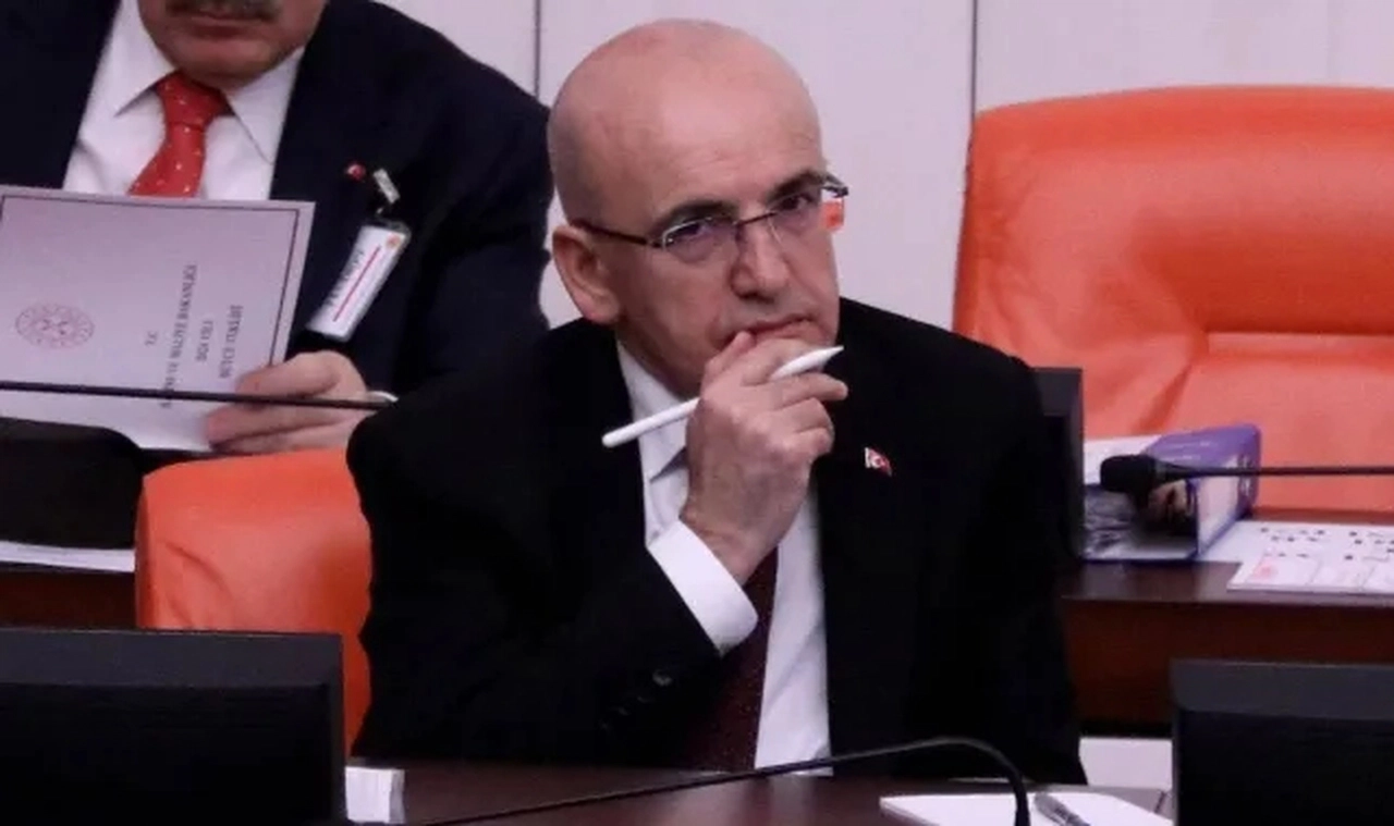 Mehmet Şimşek, "Enflasyon çok yüksek" dedi, tek hane için tarih verdi