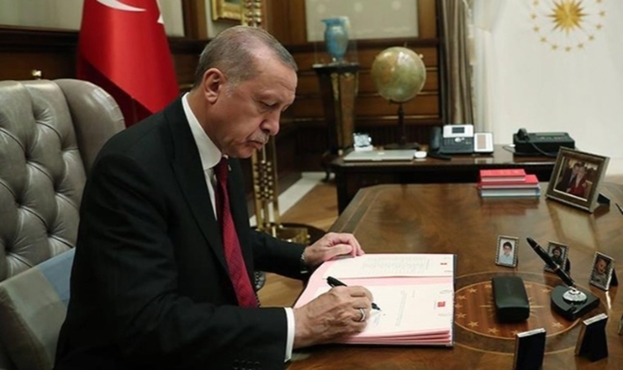 Resmi Gazete'de yayımlandı: Erdoğan'dan yeni atama ve görevden alma kararları