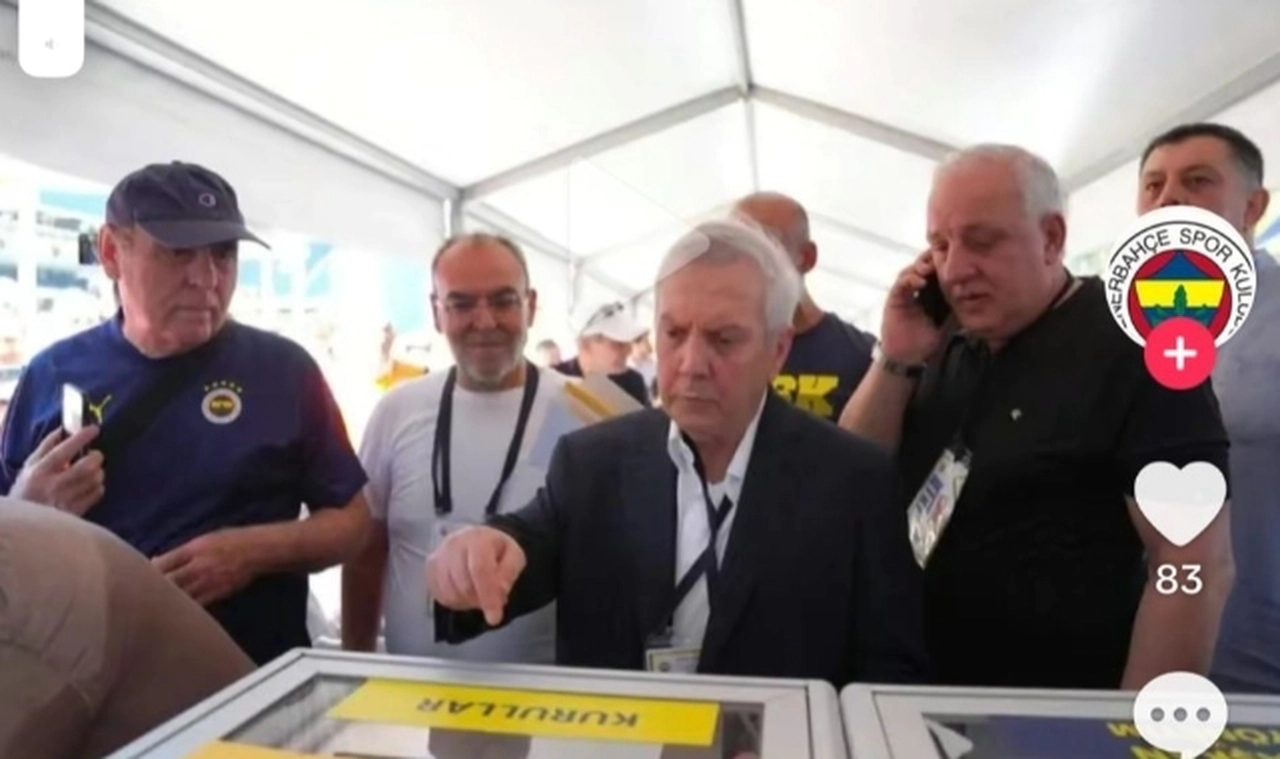 Aziz Yıldırım oyunu kullandı