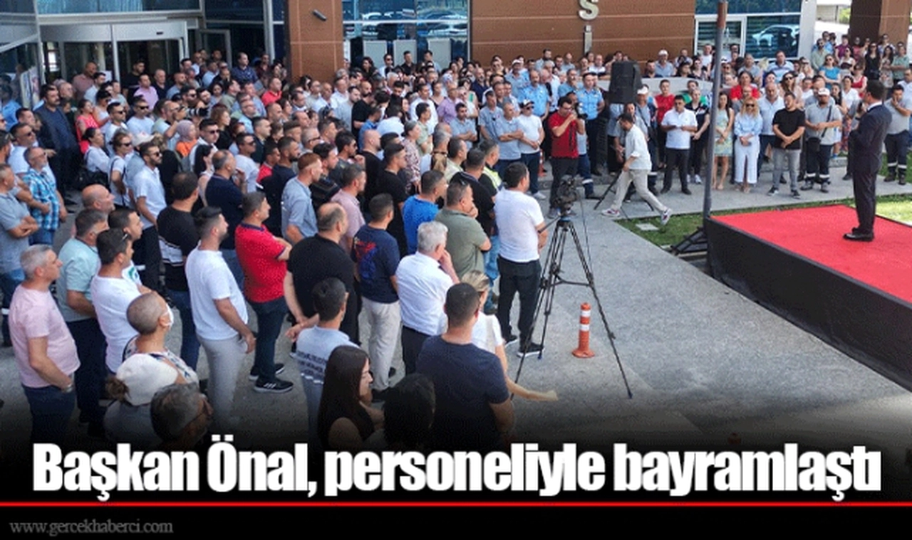 Başkan Önal, personeliyle bayramlaştı 
