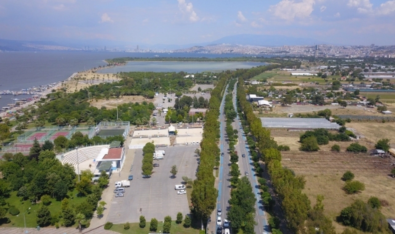 Başkan Tugay: İnciraltı’nı yerleşim kalitesini koruyarak planlayabileceğimize inanıyorum