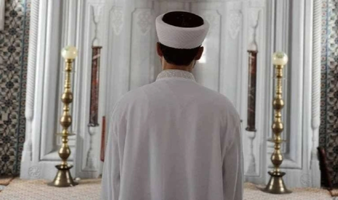 Diyanet imamlar arasında tiyatro yarışması düzenliyor: Rahleden sahneye