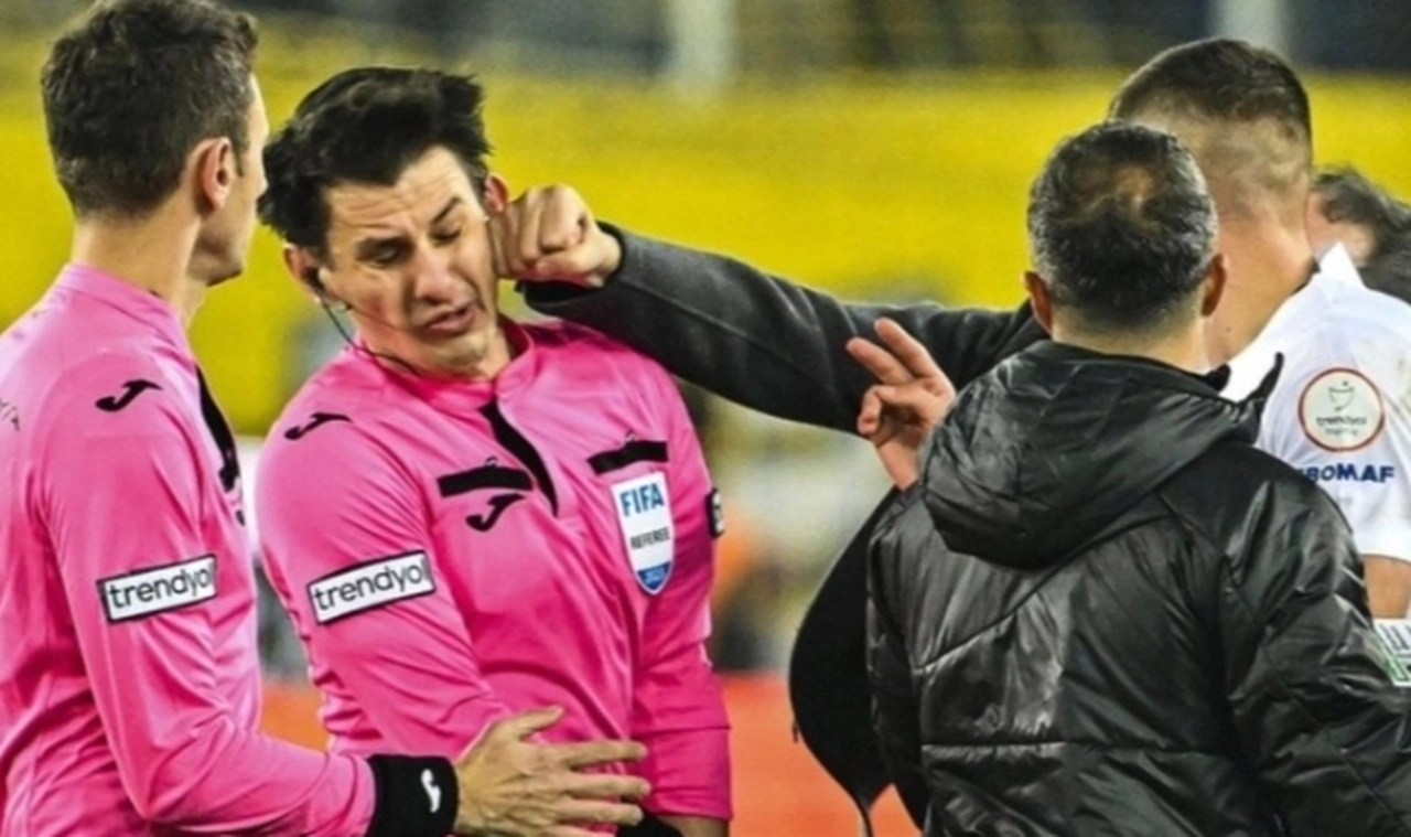 Halil Umut Meler'in darbedilmesine ilişkin dava ertelendi