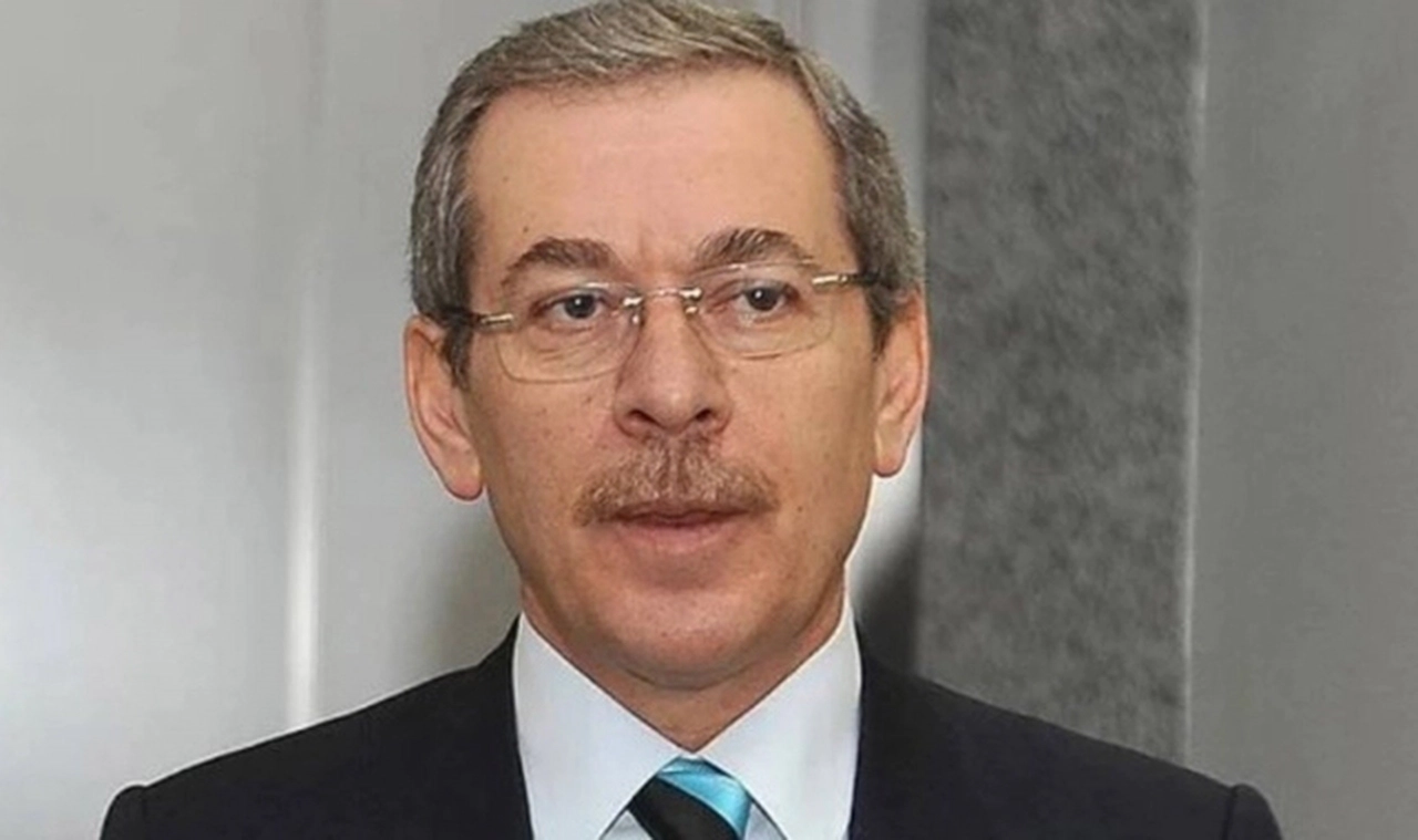 Eski bakan Abdüllatif Şener'in oğlu, anneannesini öldürdü: Rehin almıştı