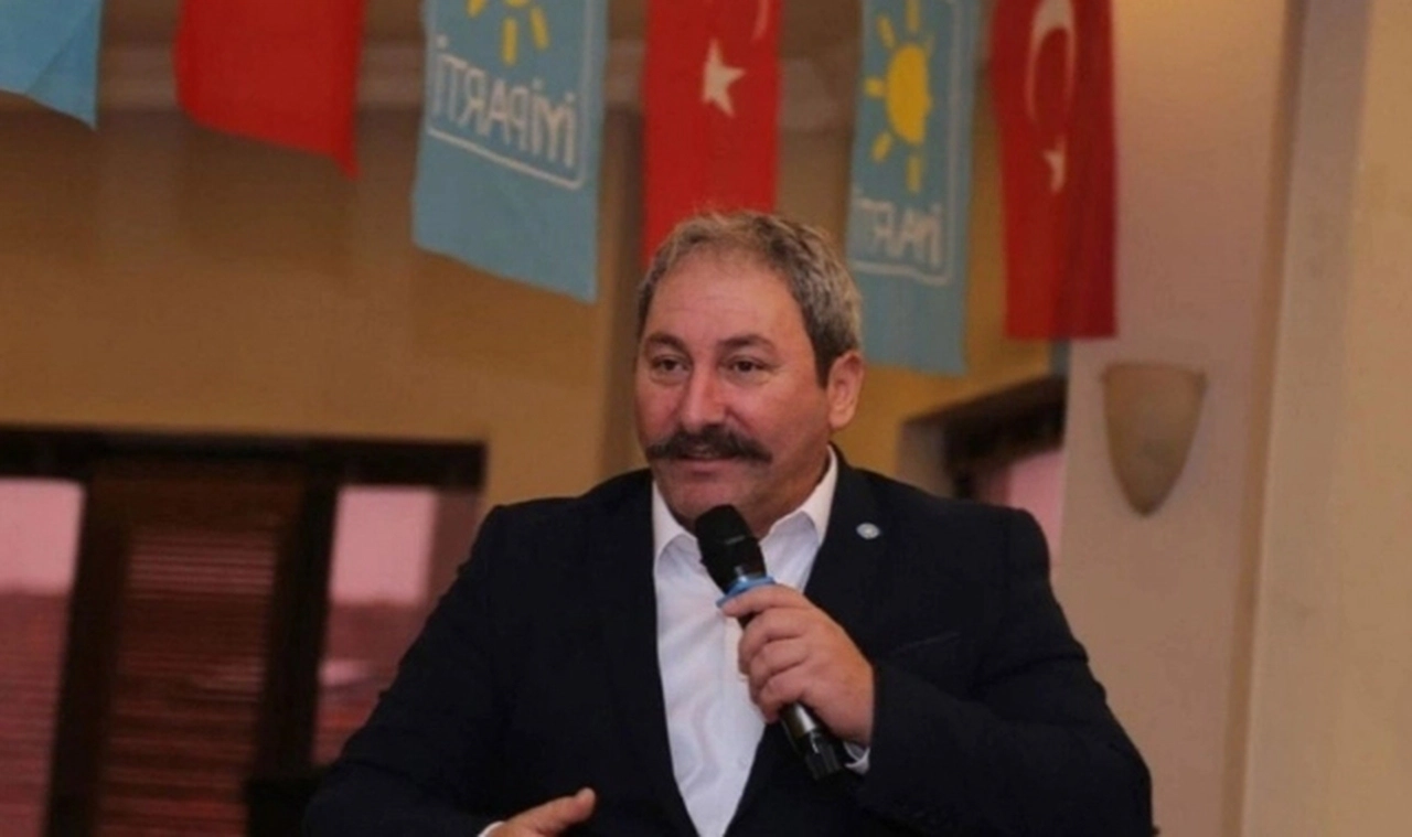 İYİ Parti'deki istifa süreçlerine dair önemli açıklama: 'Politik tasfiye süreci'