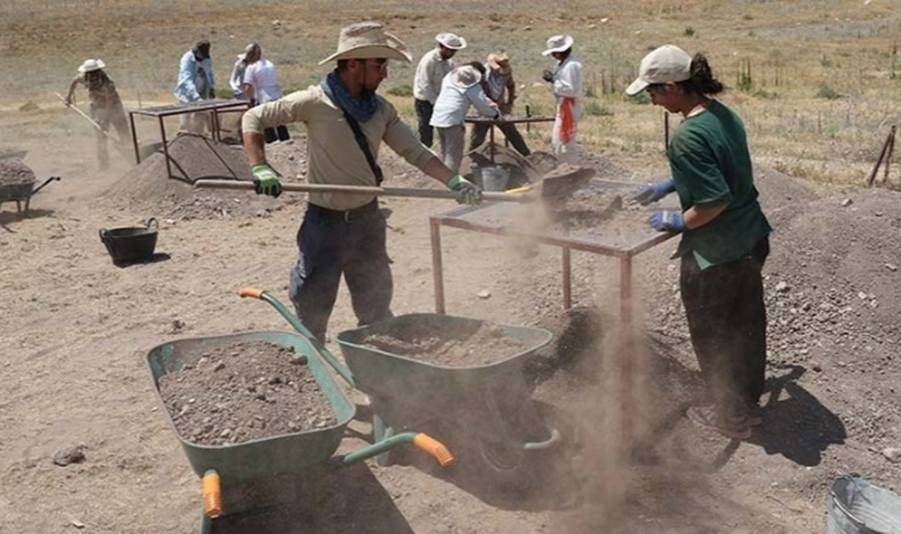 Kayalıpınar'da tapınak izleri: Meşhur Şavuşka Tapınağı olabilir