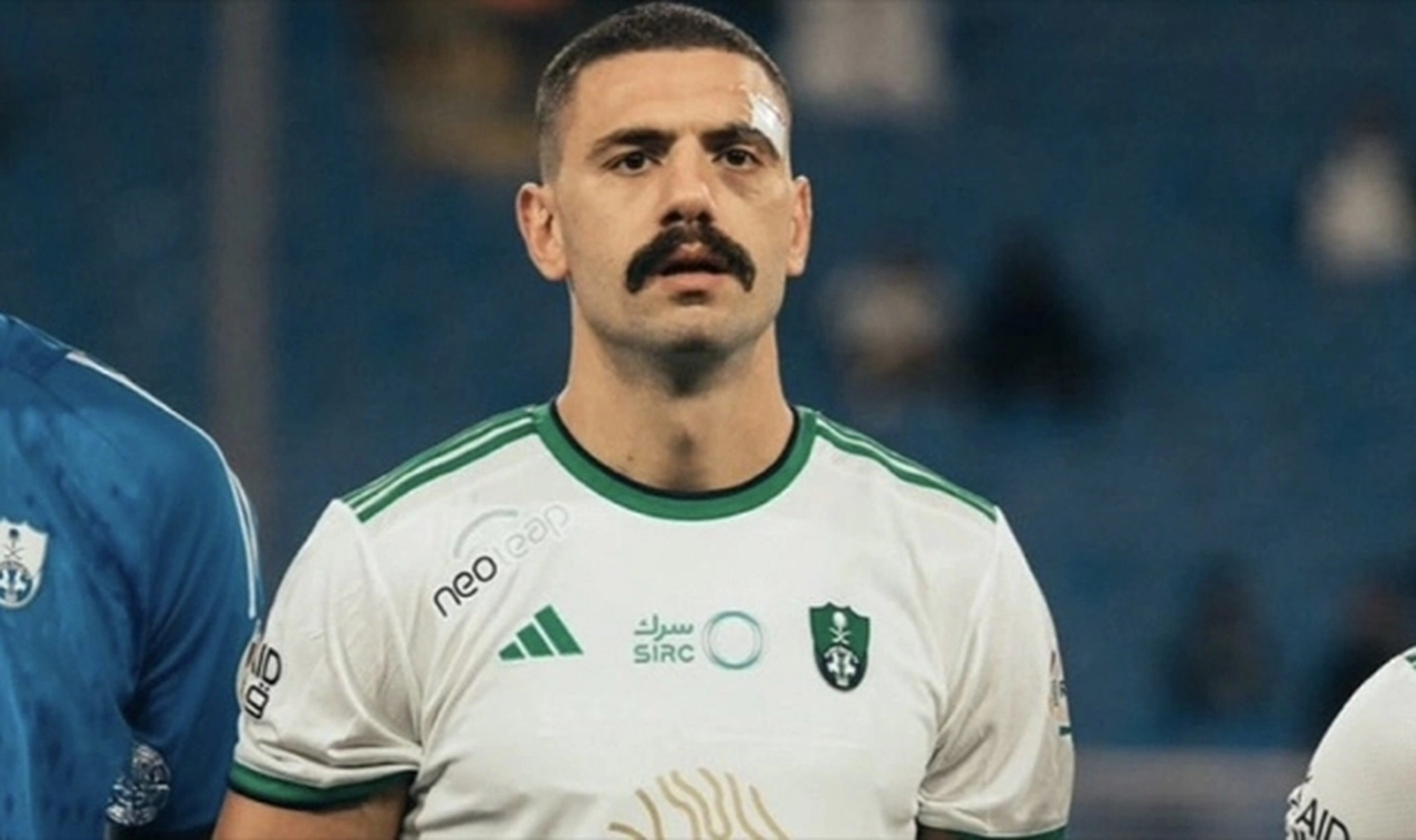 Merih Demiral'ın 'Bozkurt' İşareti Almanya'yı Karıştırdı!