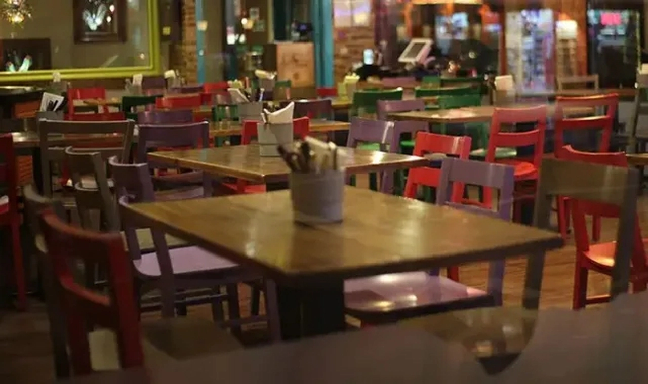 TÜRES'ten restoranlara 'yüzde 10 indirim' çağrısı