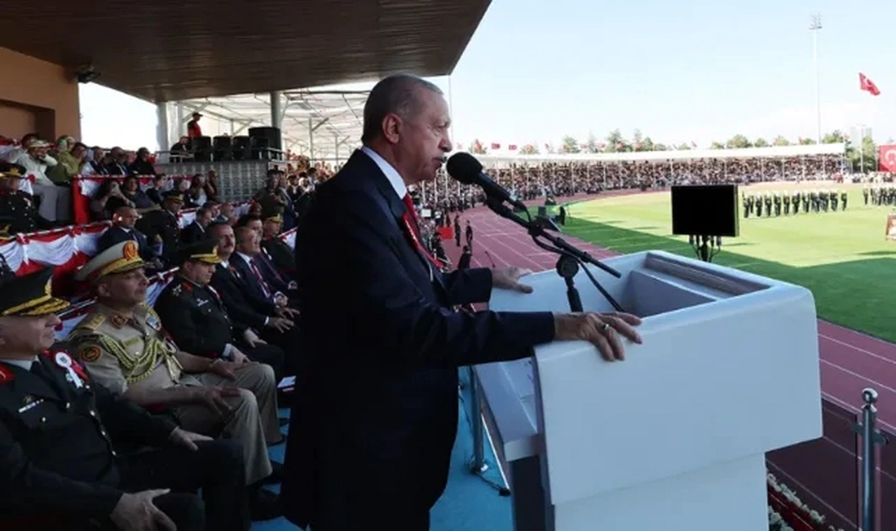 Erdoğan'dan 30 Ağustos'ta '15 Temmuz' mesajı: 'Eski Türkiye atıkları'