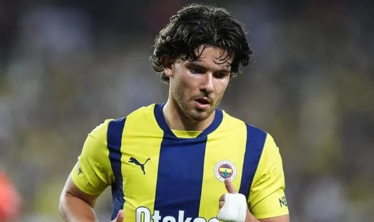 Fenerbahçe'den Ferdi Kadıoğlu açıklaması