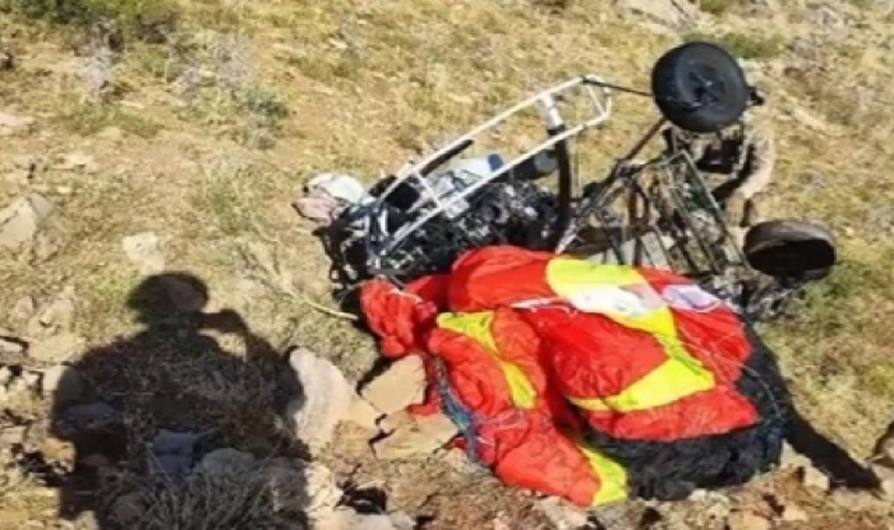 İçişleri Bakanı Yerlikaya: Paramotorla Eylem Hazırlığında Olan 4 Terörist Etkisiz Hale Getirildi