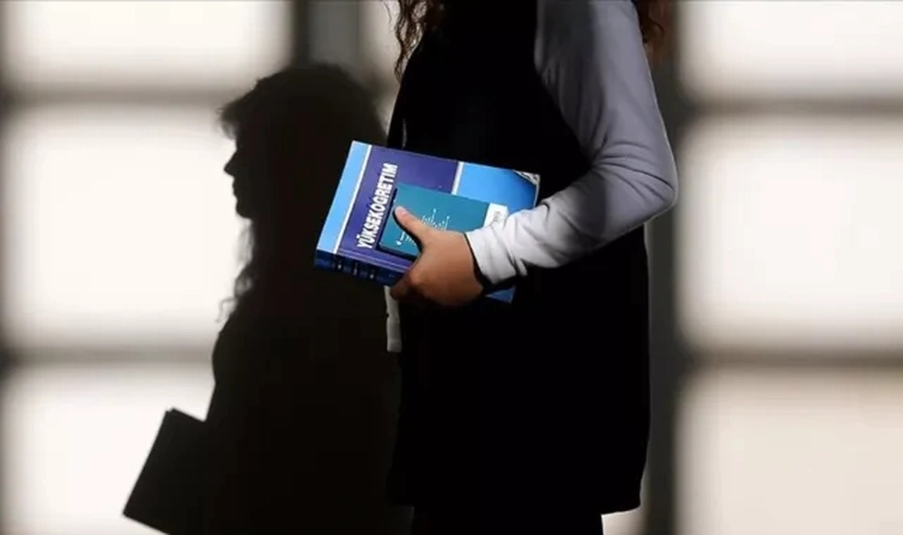 YÖK'ten üniversitelere 'sahte diploma' uyarısı: Sorumluluk ilgili yükseköğretim kurumunda olacak