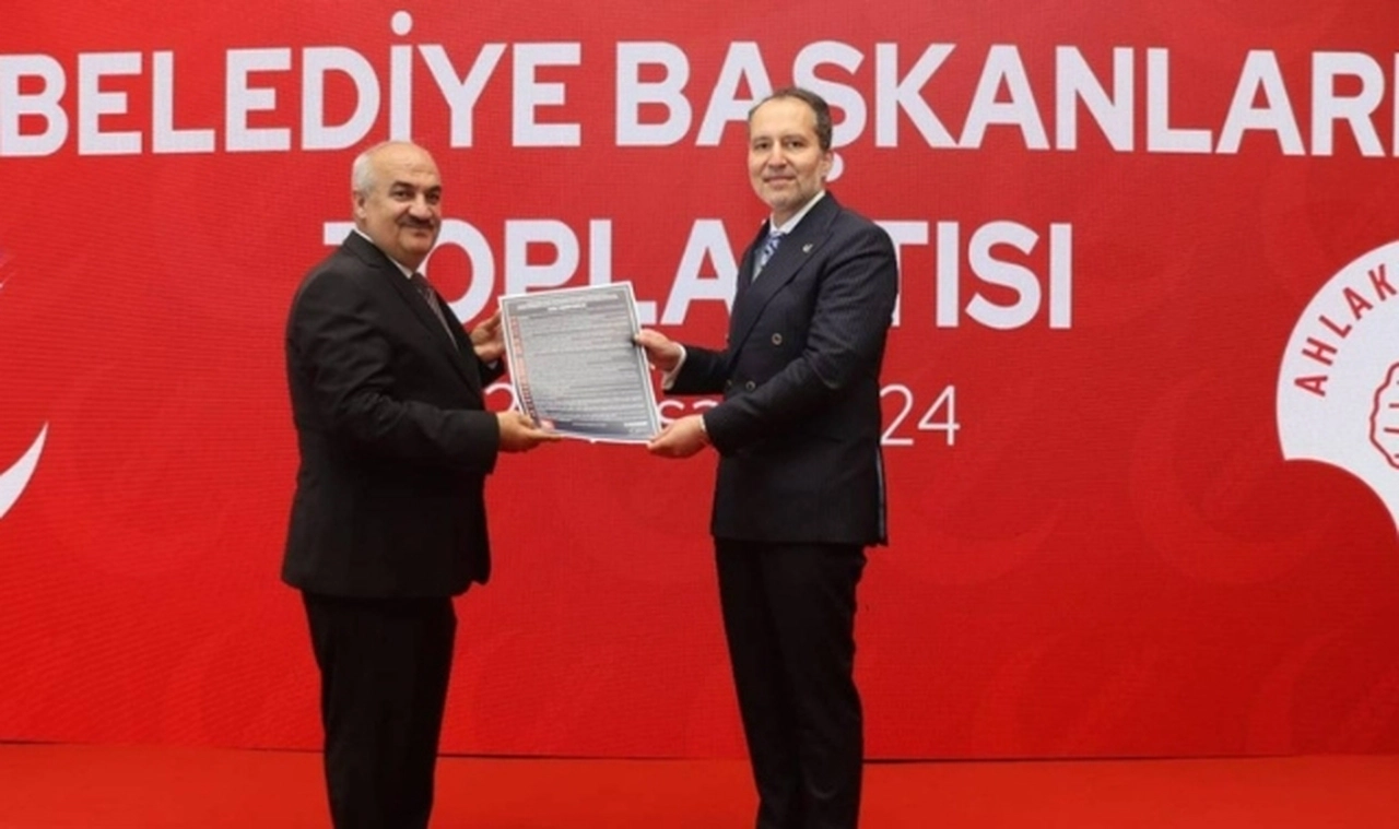 YRP'li Belediye Başkanı Partisinden İstifa Etti