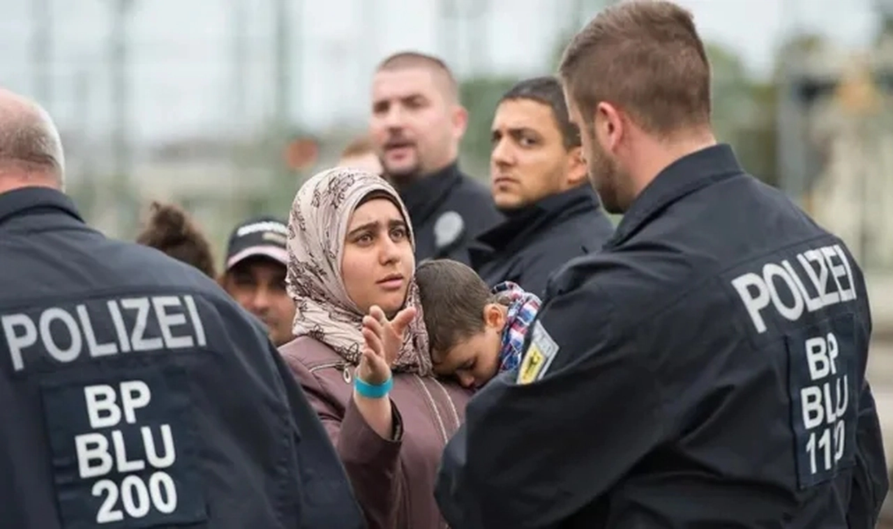 Almanya Türkleri 'topluca' sınır dışı edecek: İki ülke arasında anlaşma sağlandı