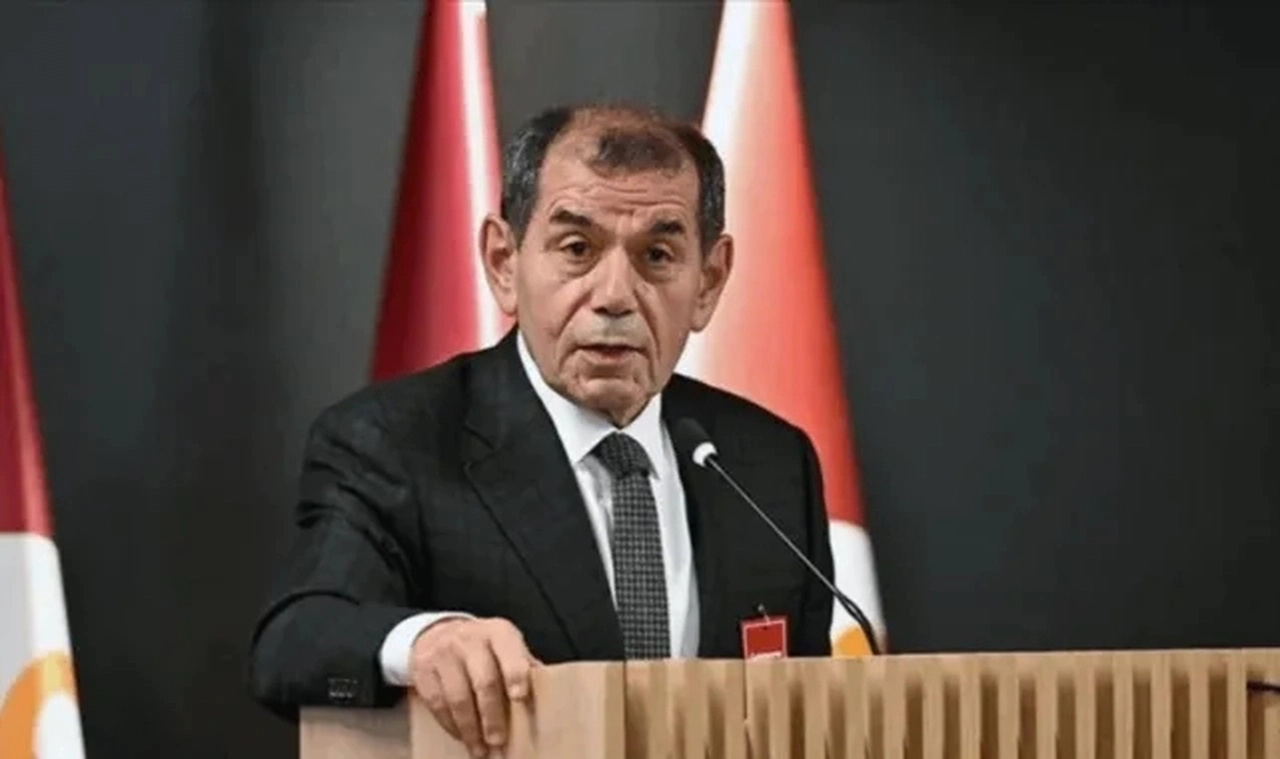 Dursun Özbek'ten Olay Sözler: 'Babamın Oğlu Olsa...'