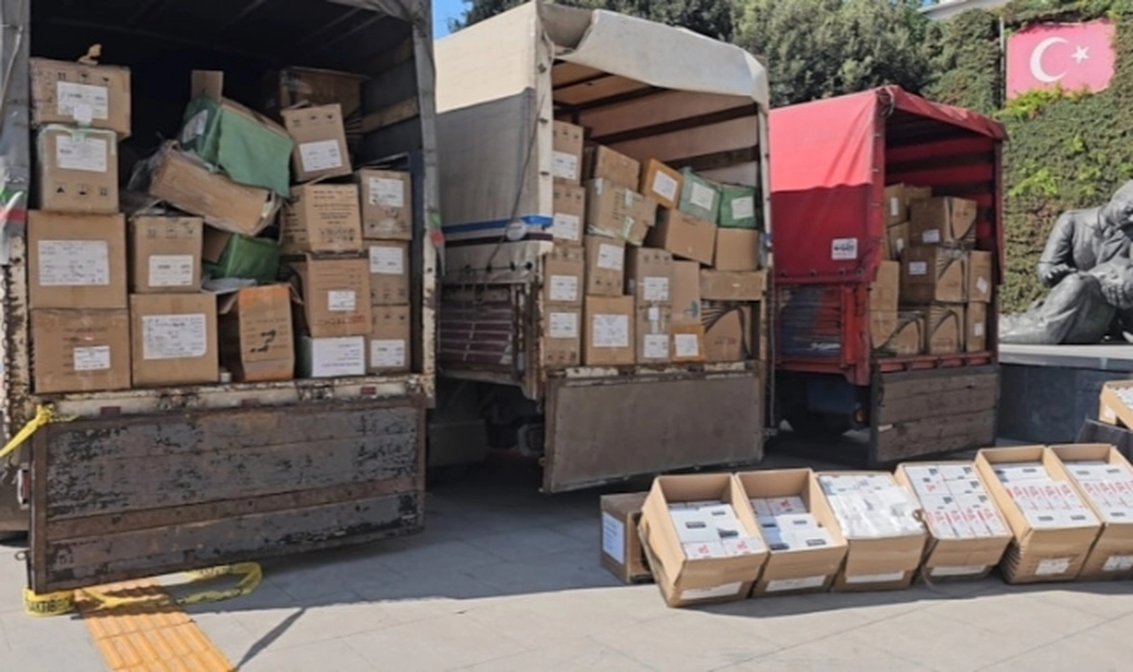 Emniyetin önünde sergilendi: Tam 150 milyon lira