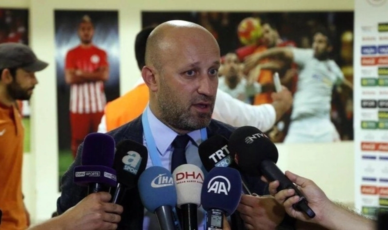 Galatasaray Futbol Direktörü Cenk Ergün istifa etti