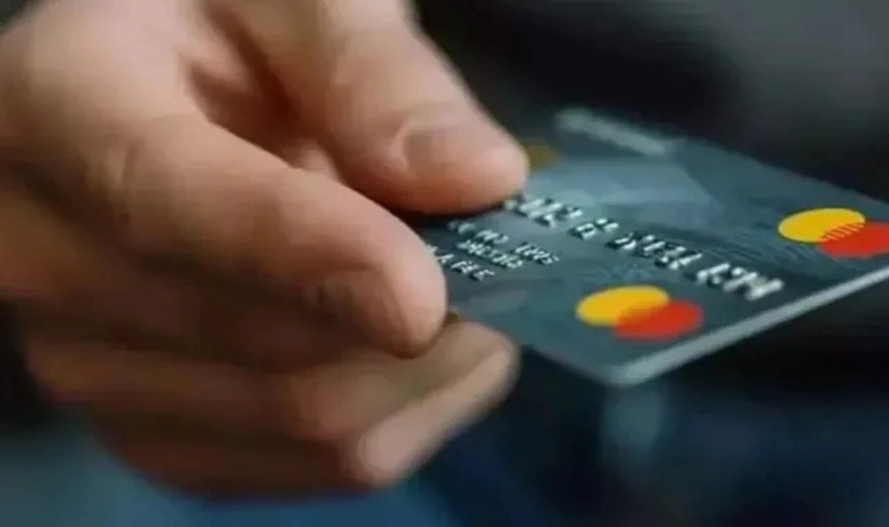 Kulisler hareketli: Kredi kartlarına 'SGK' ayarı geliyor