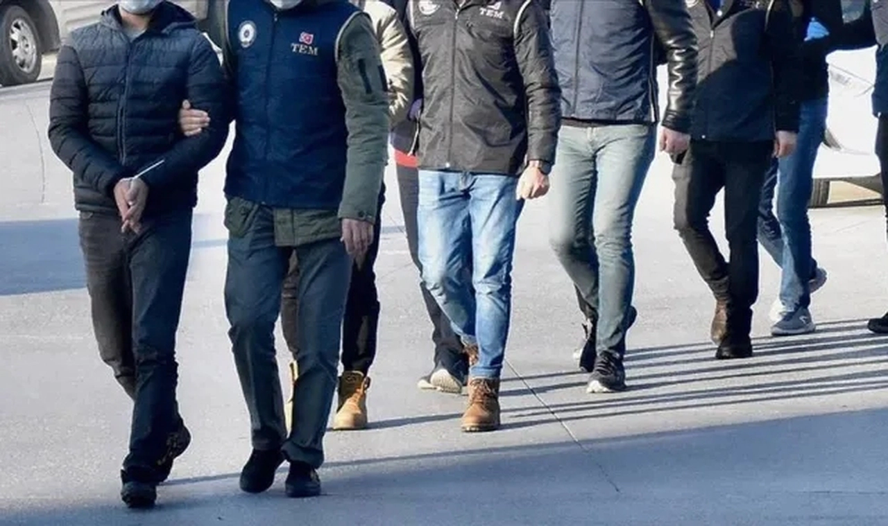 Ali Yerlikaya'dan DEM Parti'nin Diyarbakır mitingi hakkında açıklama: 269 kişi gözaltına alındı