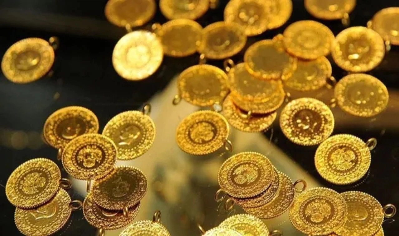 Altın fiyatları hız kesmiyor