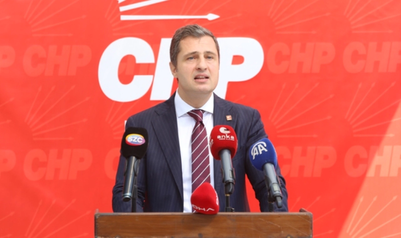 CHP Sözcüsü Deniz Yücel: Anayasa'yı tanımayan bu anlayışla masaya oturmayız