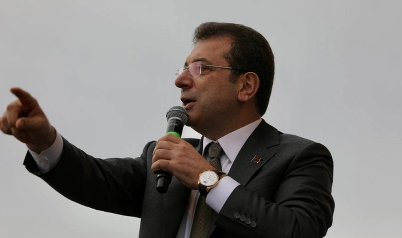 Ekrem İmamoğlu: Böyle bir hamleyi yapmak için insanlıktan, hukuktan hiç nasip almamış olmak gerek