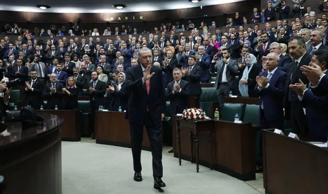 Gazetecilikte ‘yeni dönem’: A Haber muhabiri, Erdoğan’ın yerine soru cevapladı!