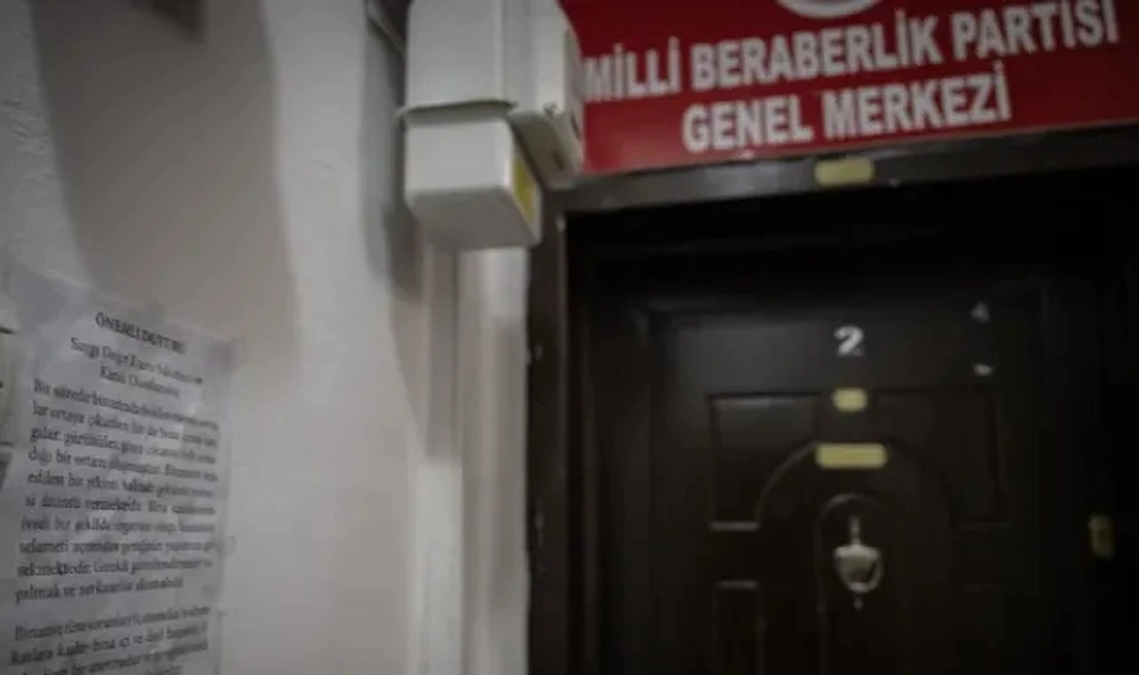 Milli Beraberlik Partisi’ne narkotik baskını: Yedi gözaltı