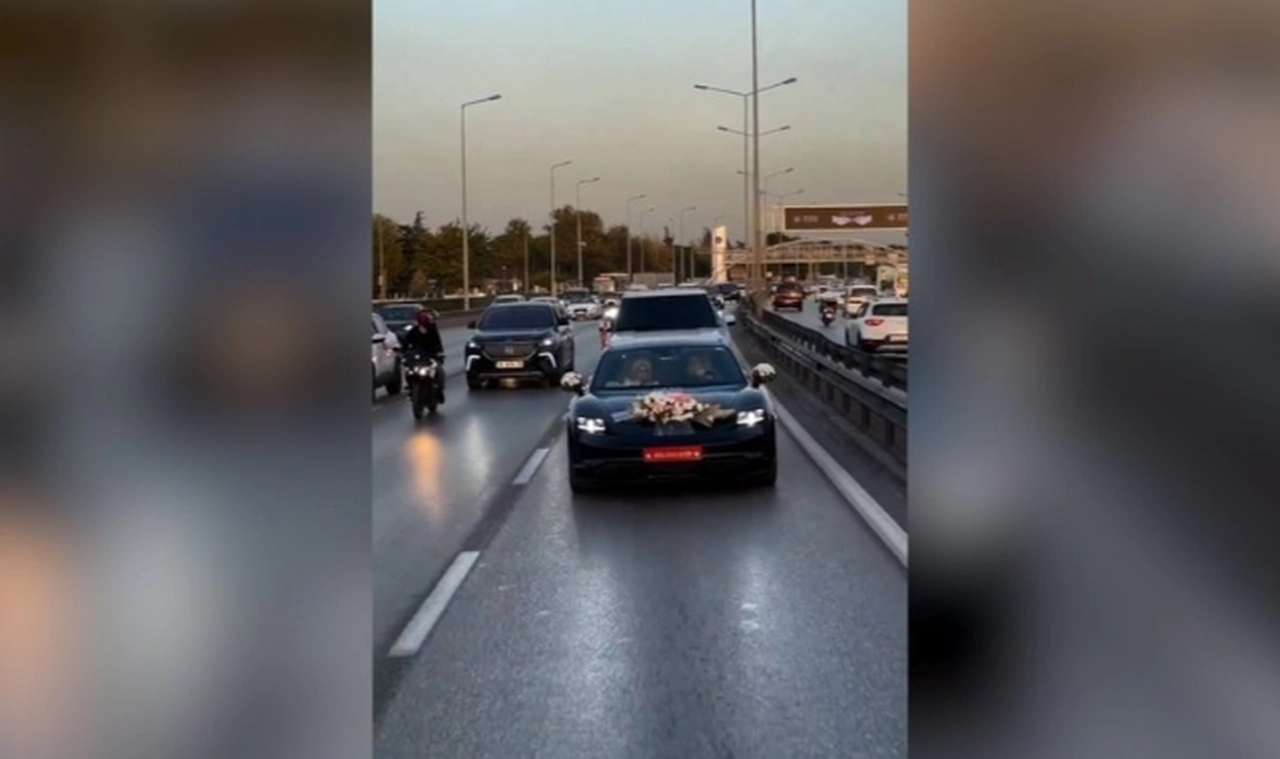Ülkü Ocakları Başkanı şov yaptı: Porsche’li çakarlı düğün konvoyu