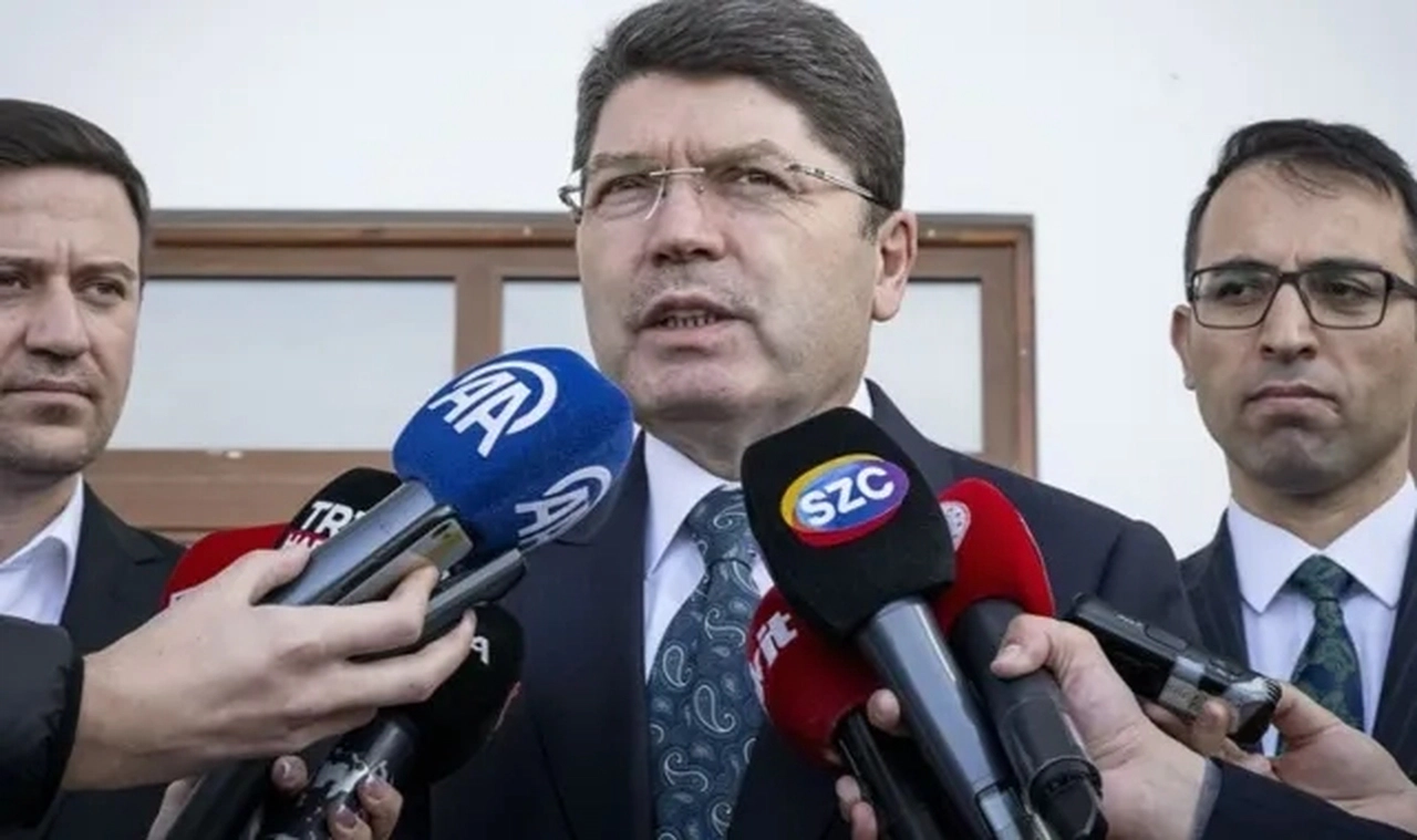 Adalet Bakanı Yılmaz'dan “İmamoğlu’na” Kılıçdaroğlu mesajı: Sonu aynı olur