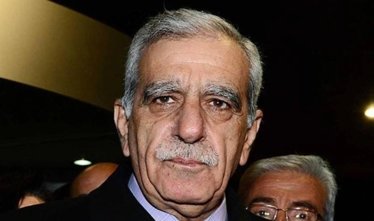 Ahmet Türk'ün avukatları: Açık olan bir soruşturmanın bulunmadığı resmi evraklar ile sabit