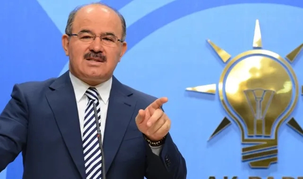 AKP kurucularından Çelik'ten 'akla ziyandır' isyanı: Kayyuma sert tepki