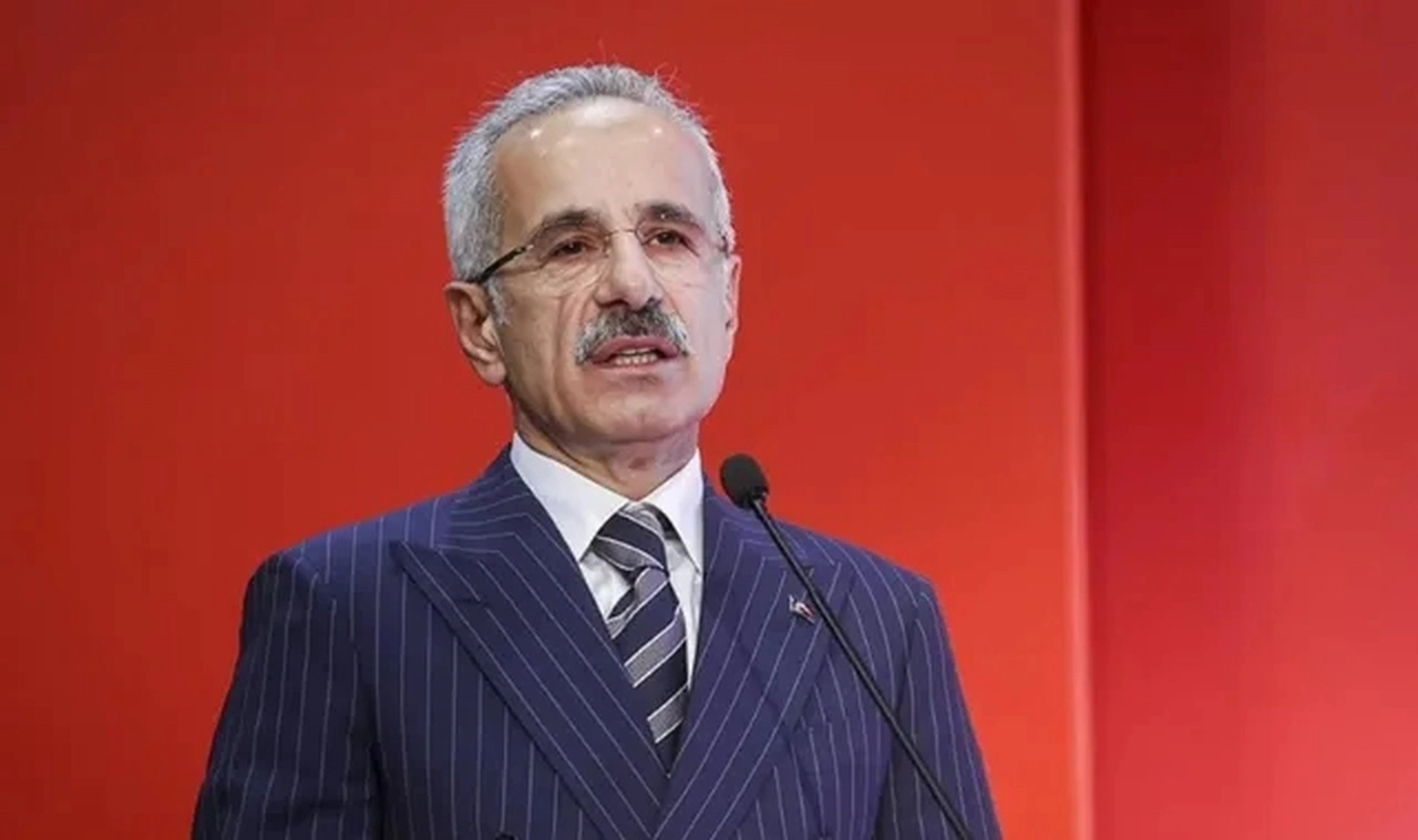 Bakan Uraloğlu’ndan Google’a uyarı: 'Haksızlık tespit edilirse adım atacağız'
