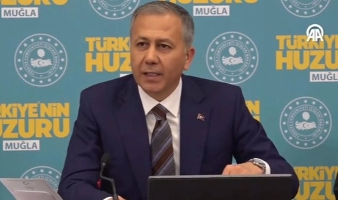 Bakan Yerlikaya'dan 12 Bin Polis Alımı Müjdesi