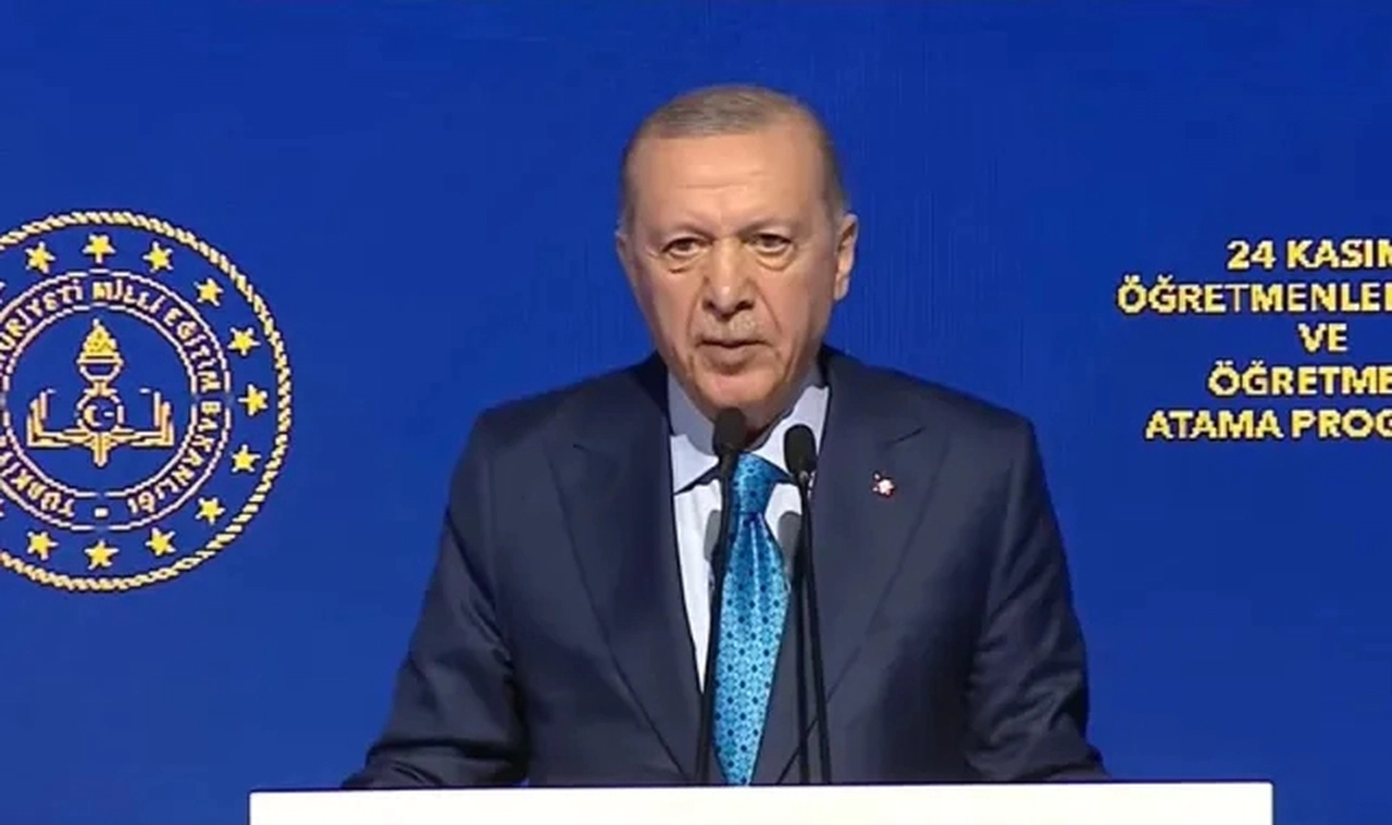 Cumhurbaşkanı Erdoğan Öğretmenler Günü ve atama programında konuştu