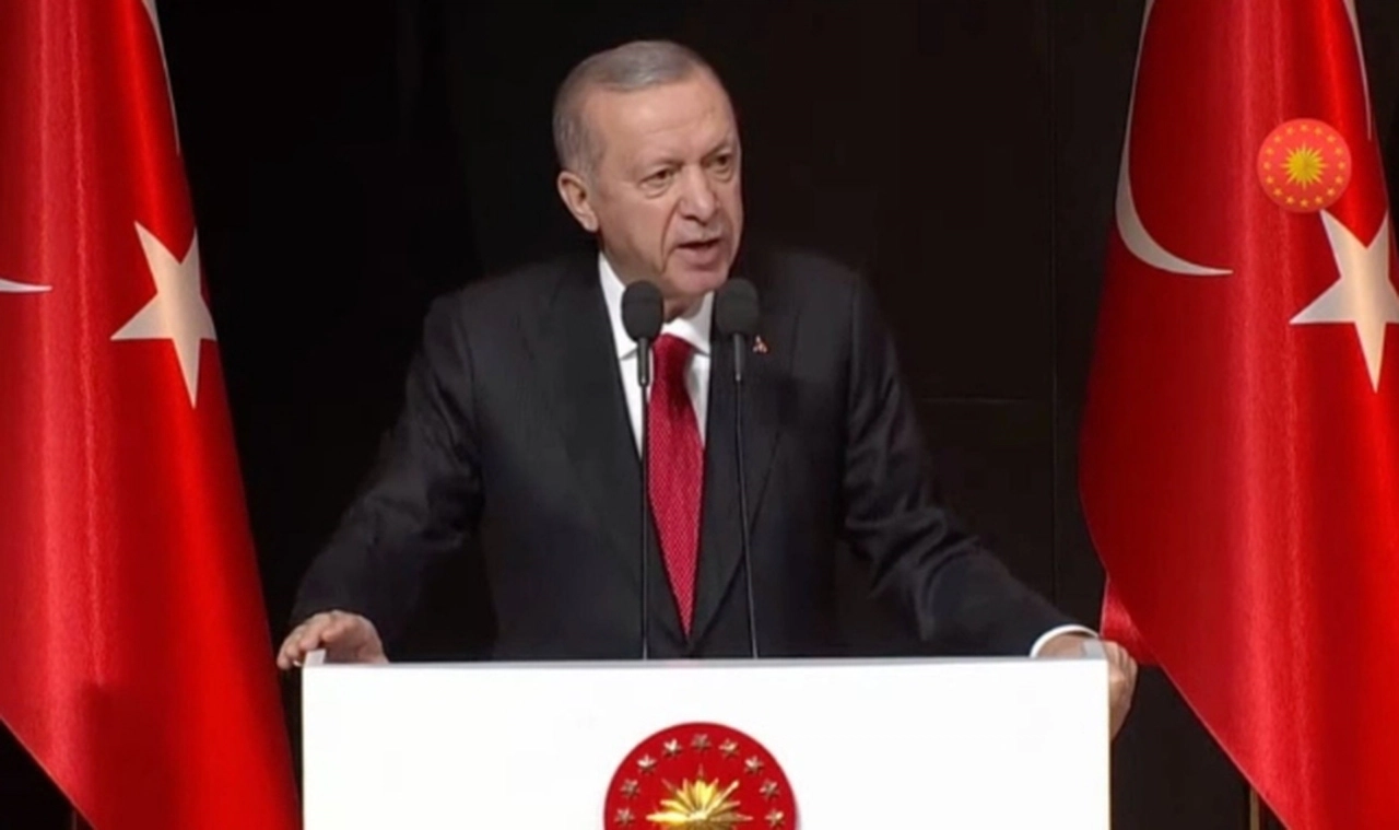 Erdoğan 'Atatürk' demeden 10 Kasım töreninde konuştu: 'Gazi 10 yıl daha yaşasaydı...'