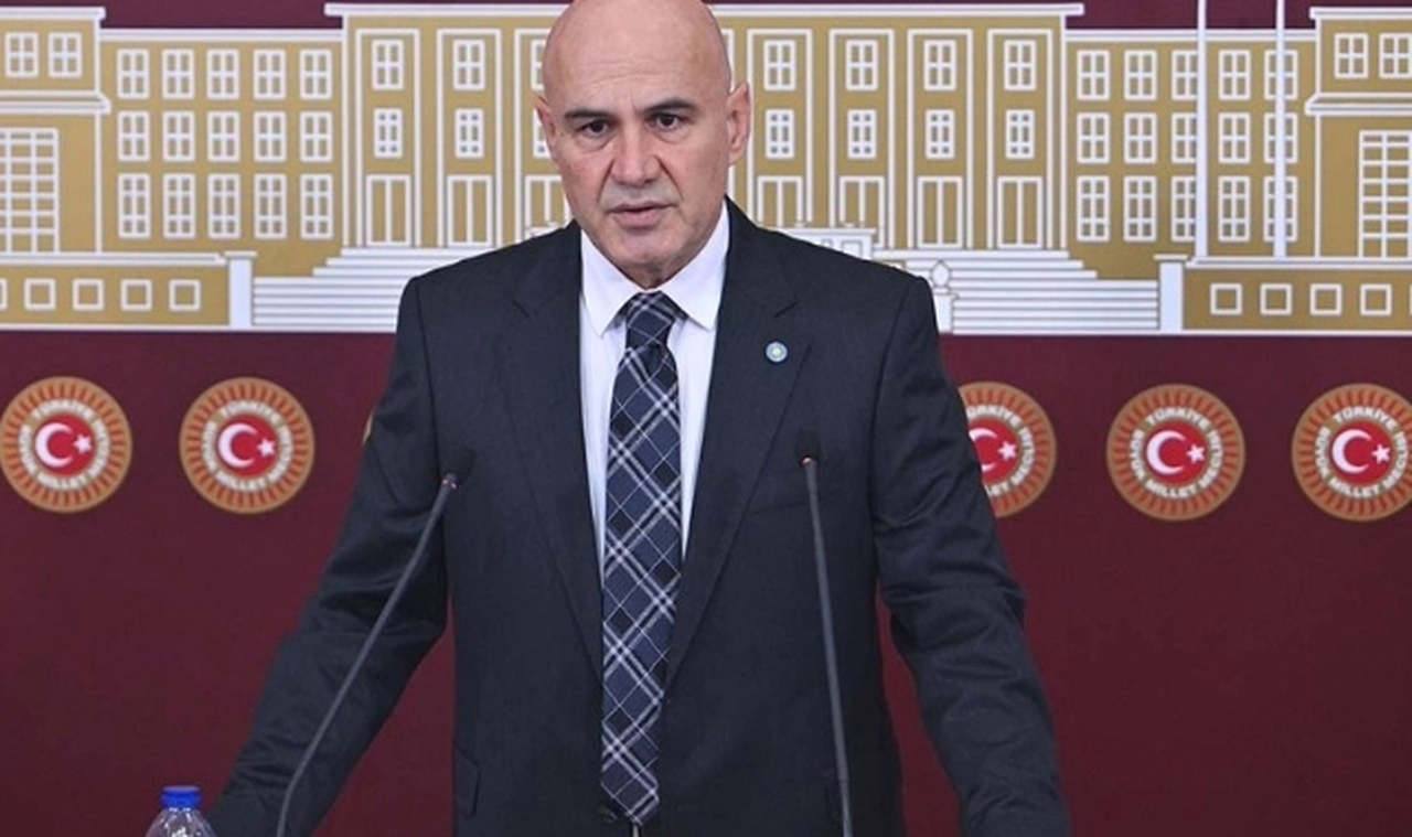 İYİ Partili Çömez, "Yenidoğan Çetesi" ile ilgili konuştu: Elimizde çok çarpıcı belgeler var