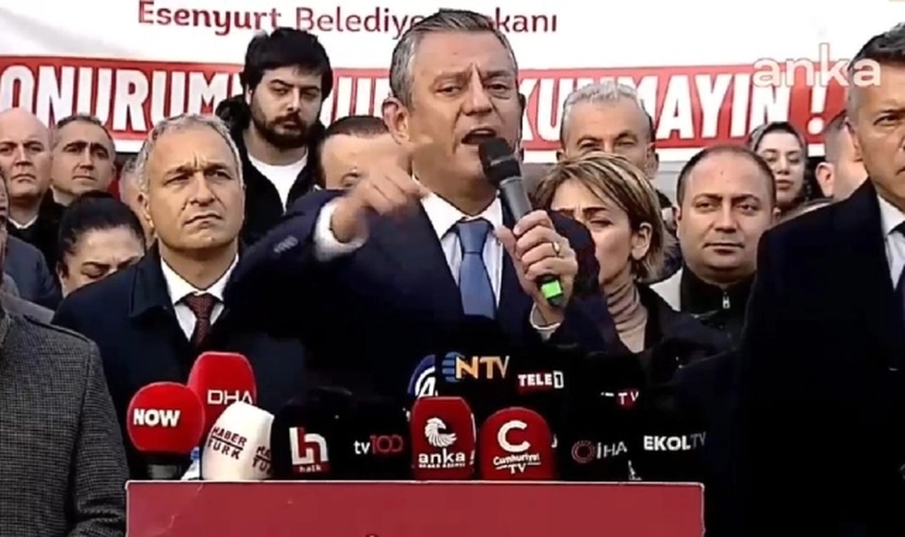 Özgür Özel, partisinin Esenyurt kararını duyurdu: Direnişe devam edeceğiz