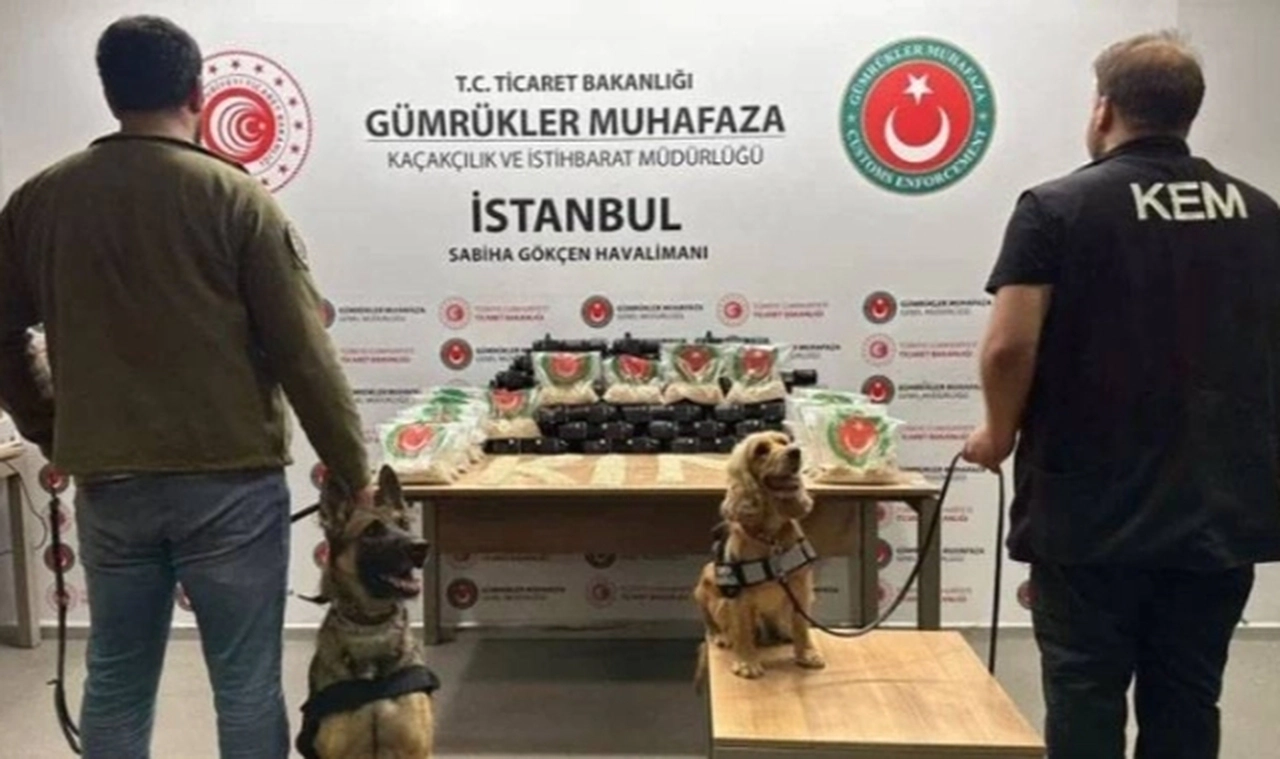 Sabiha Gökçen Havalimanı ve iki gümrükte 43 milyon liralık uyuşturucu ele geçirildi