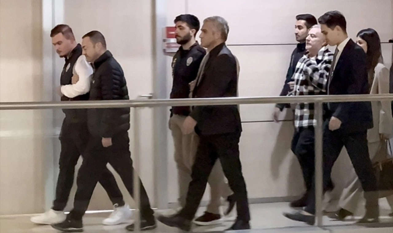 Serdar Ortaç'a Tutuklama Talebi!