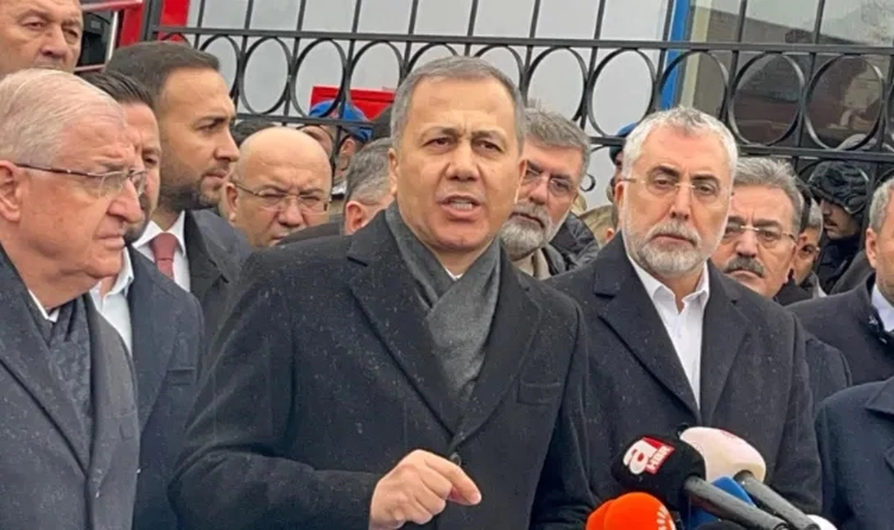 Bakanlardan Balıkesir’deki patlamayla ilgili ortak açıklama: '8’i kadın 3’ü erkek'