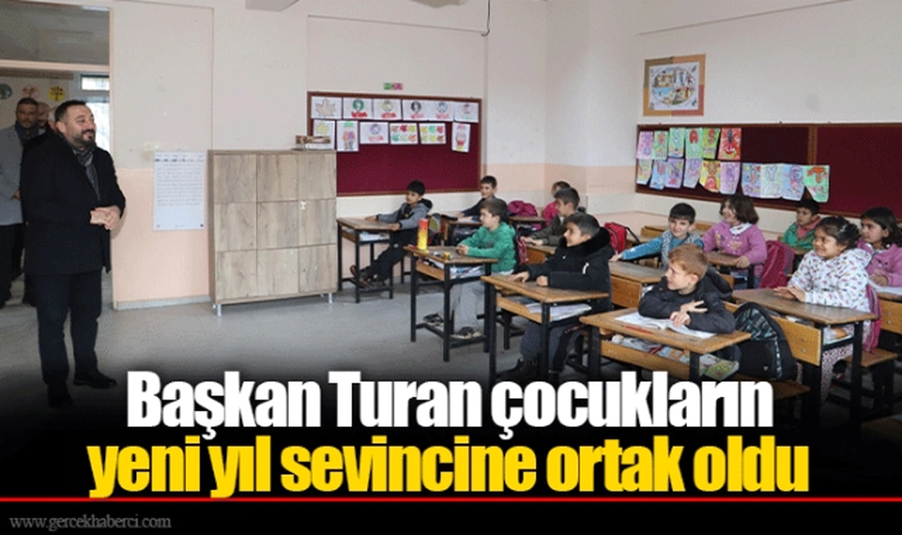 Başkan Turan çocukların yeni yıl sevincine ortak oldu