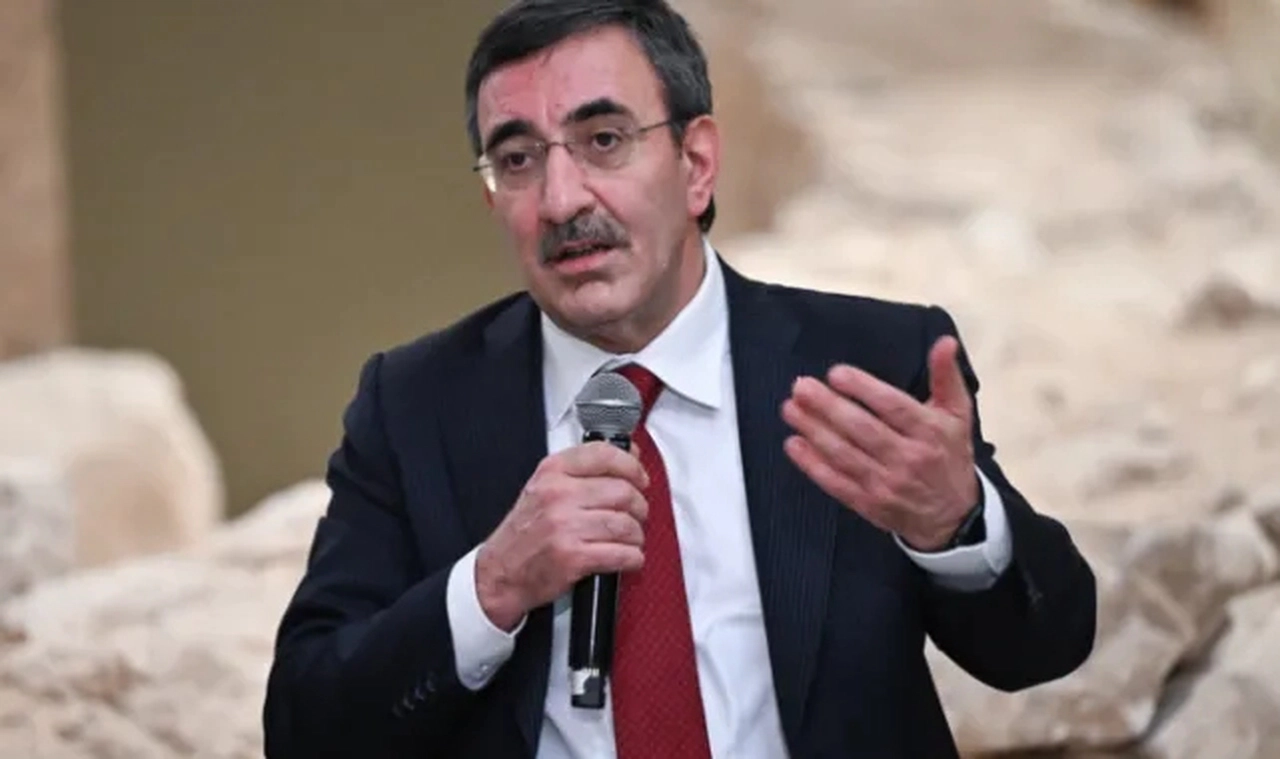 Beştepe'den ilk "İmralı" yorumu geldi: Terörün gölgesinde olmayan demokrasi arzu ediyoruz