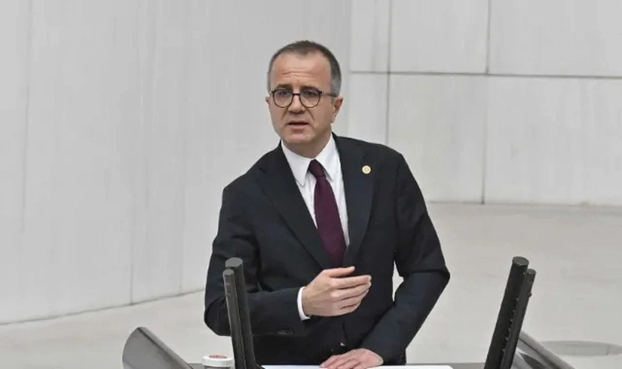 CHP'den Ali Erbaş'a tepki: 'Bir Audi’yi çok gördüler' demekten çekinmedi
