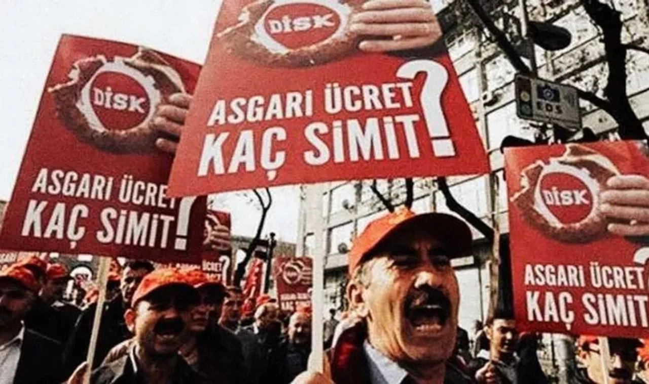 Gözler Asgari Ücret Tespit Komisyonu'nda: Bu hafta yeni asgari ücretin belli olması bekleniyor