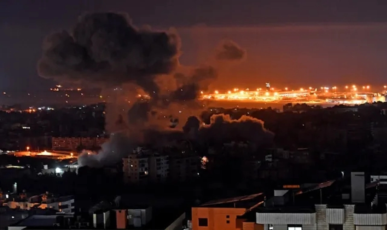 İsrail, Suriye’nin Lazkiye kentine hava saldırısı düzenledi
