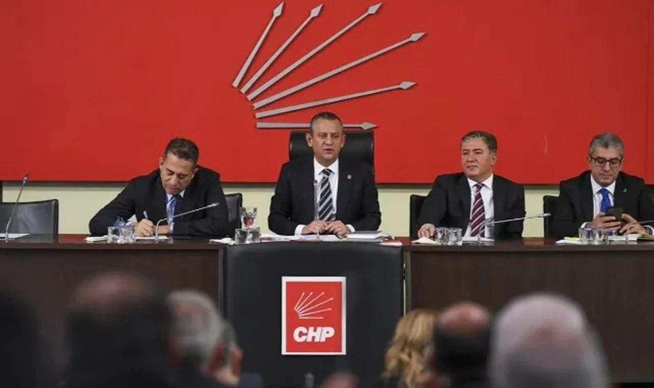 Marmaris'teki Sinpaş inşaatı: CHP'de üç isim ihraç talebiyle disipline sevk edildi