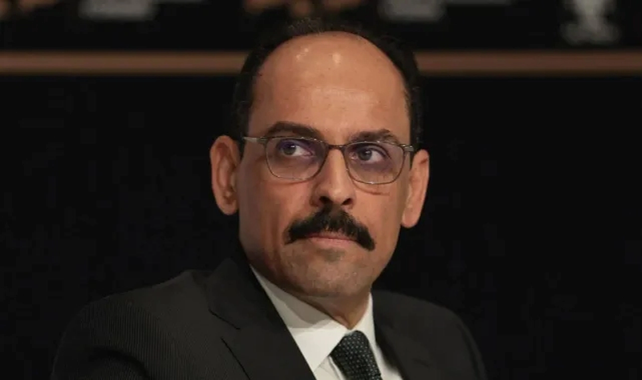 MİT Başkanı İbrahim Kalın, Şam'da: Emevi Camii'nde namaz kıldı