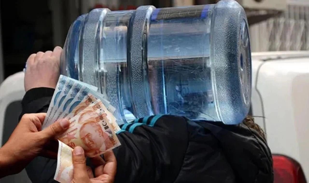 Son 1 yılda yüzde 100'ün üzerinde zamlandı: Su fiyatlarındaki artışla ilgili yabancı marka iddiası